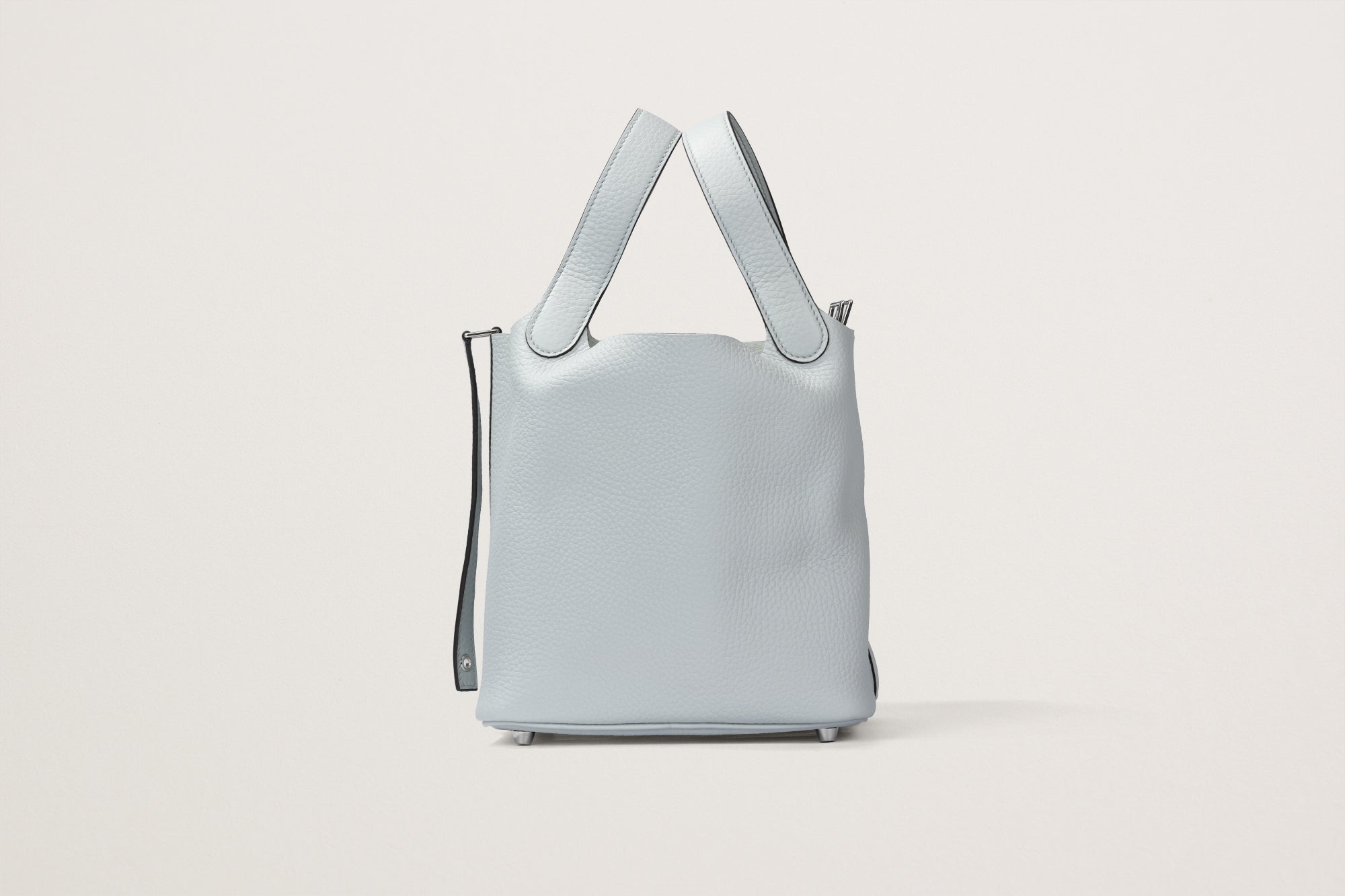 トコタンページ HERMES ピコタンロック18 ブルーペール – GINZA SATAKE