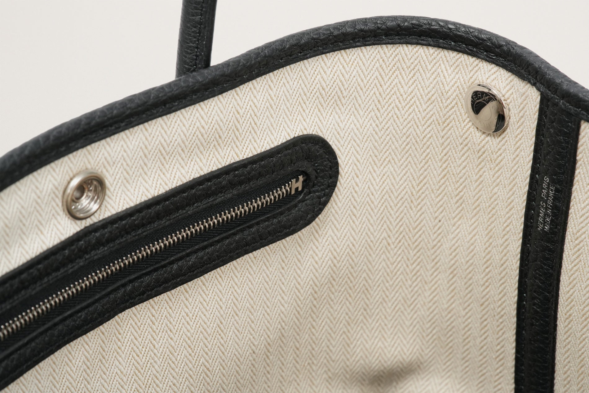 HERMES ネオ・ガーデン23 黒