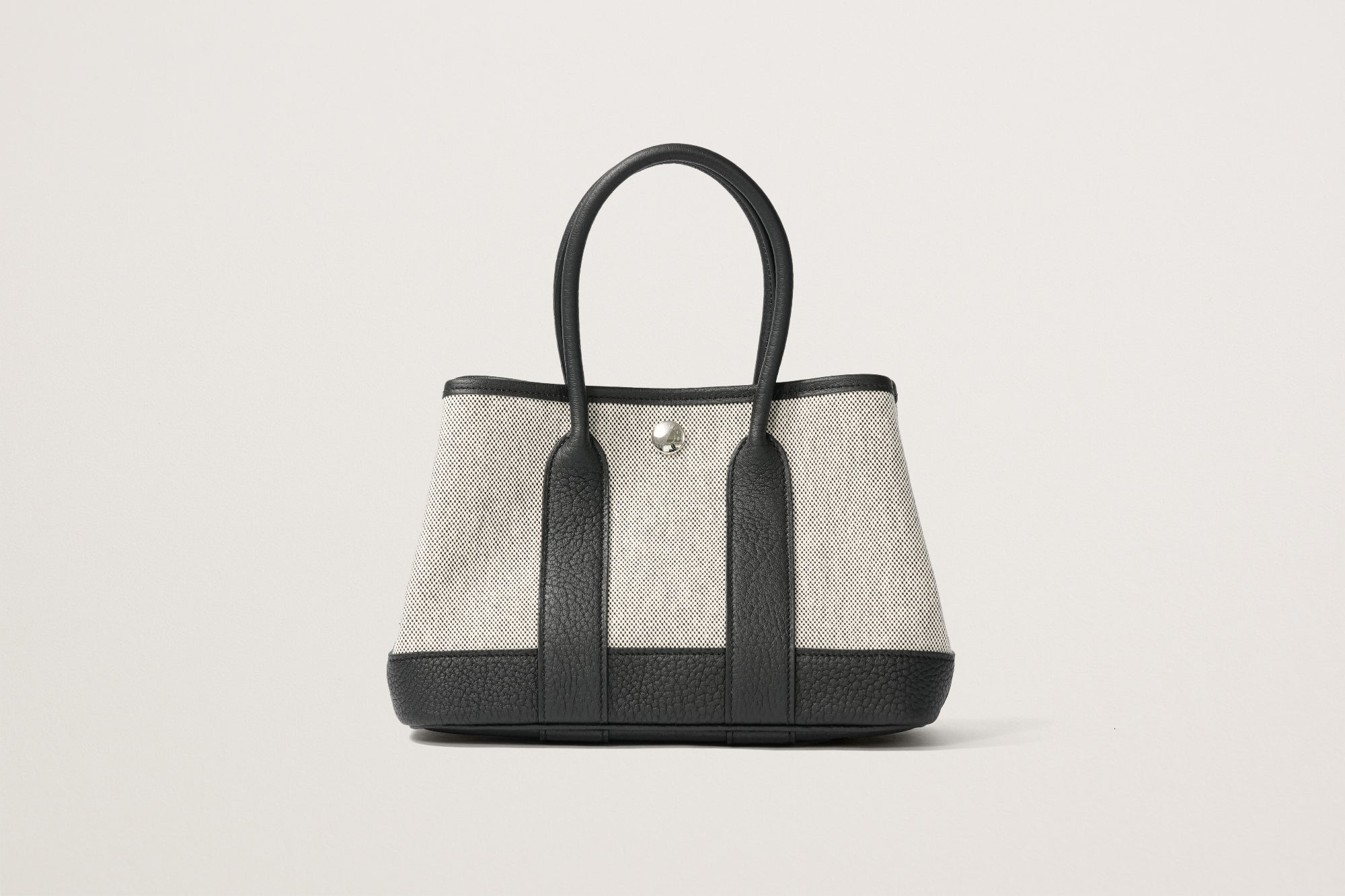 HERMES ネオ・ガーデン23 黒