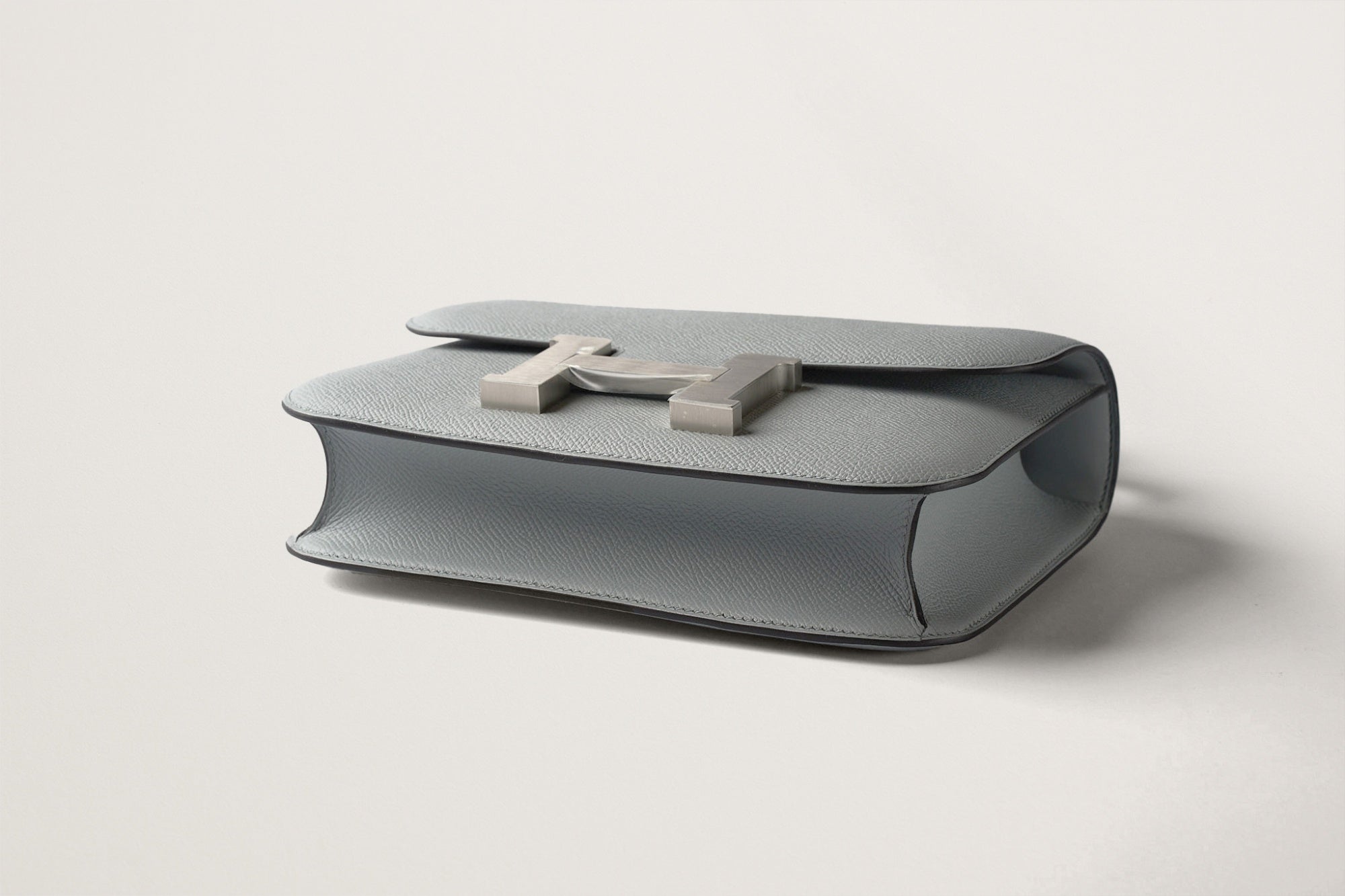 HERMES コンスタンス24 ブルーグラシエ