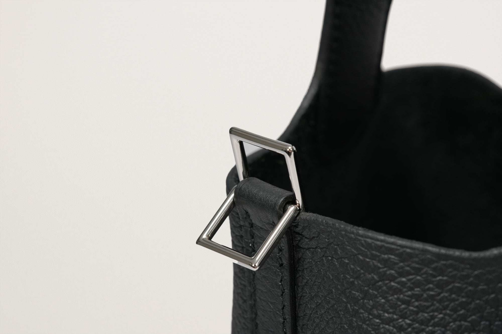 HERMES ピコタンロック18 黒