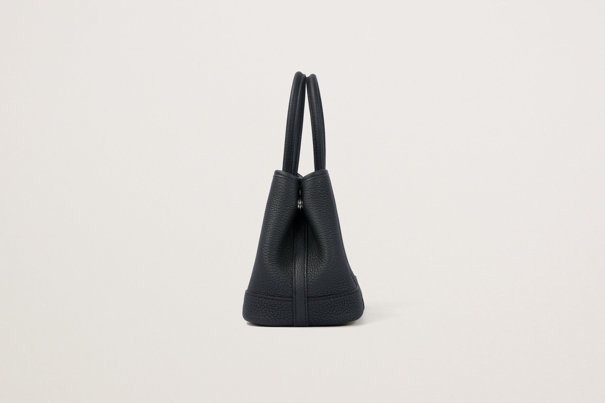 HERMES ネオ・ガーデン23 黒 – GINZA SATAKE
