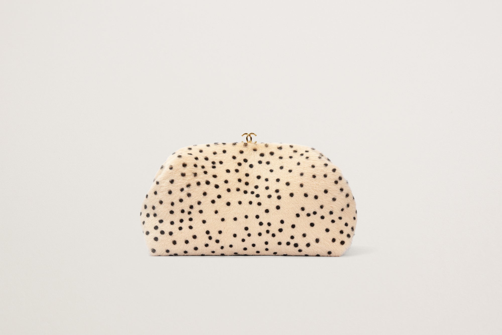 CHANEL メティエダール チェーン クラッチ – GINZA SATAKE