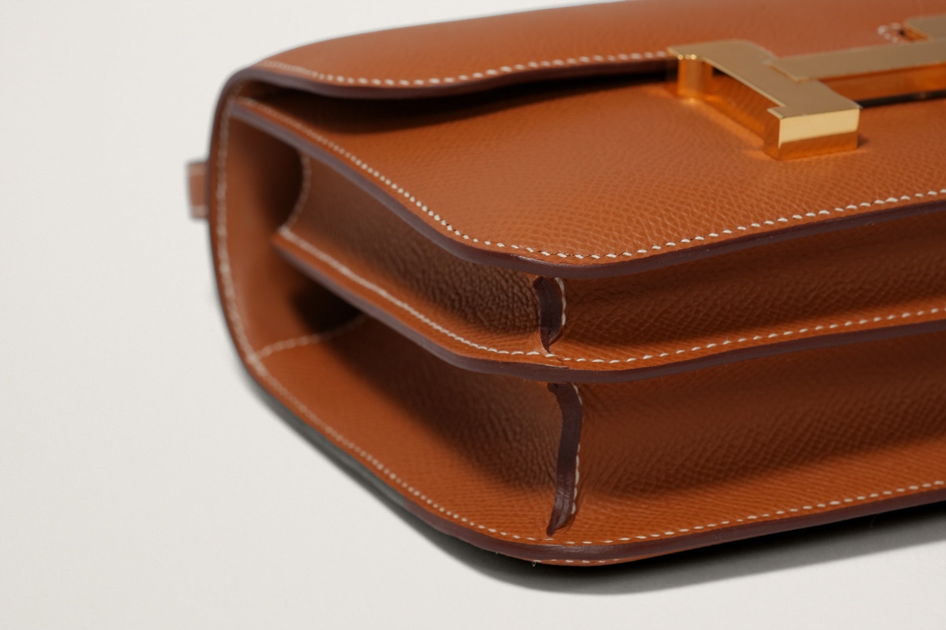 HERMES コンスタンスミニ ゴールド