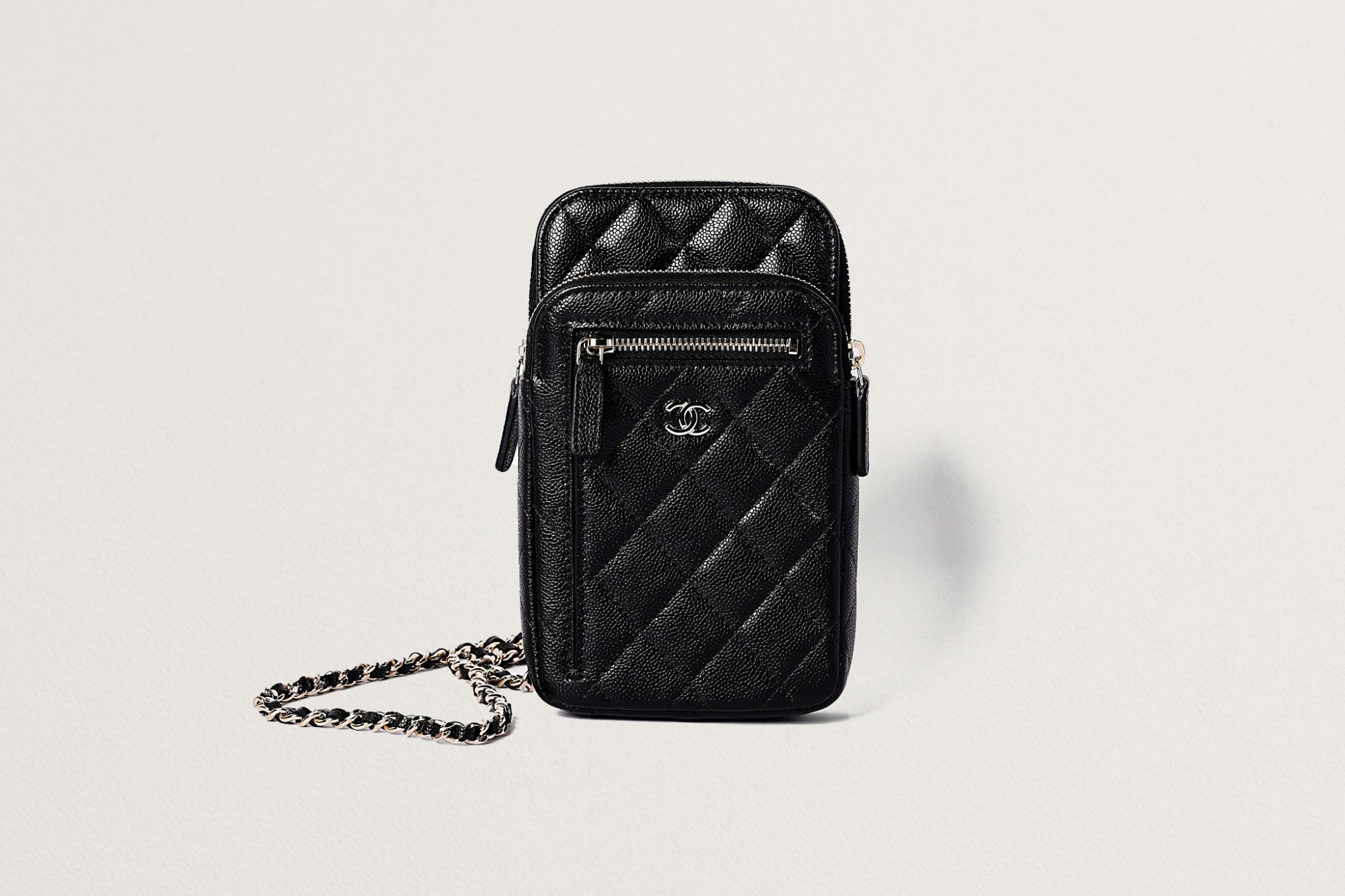CHANEL チェーンショルダーフォンポーチ – GINZA SATAKE