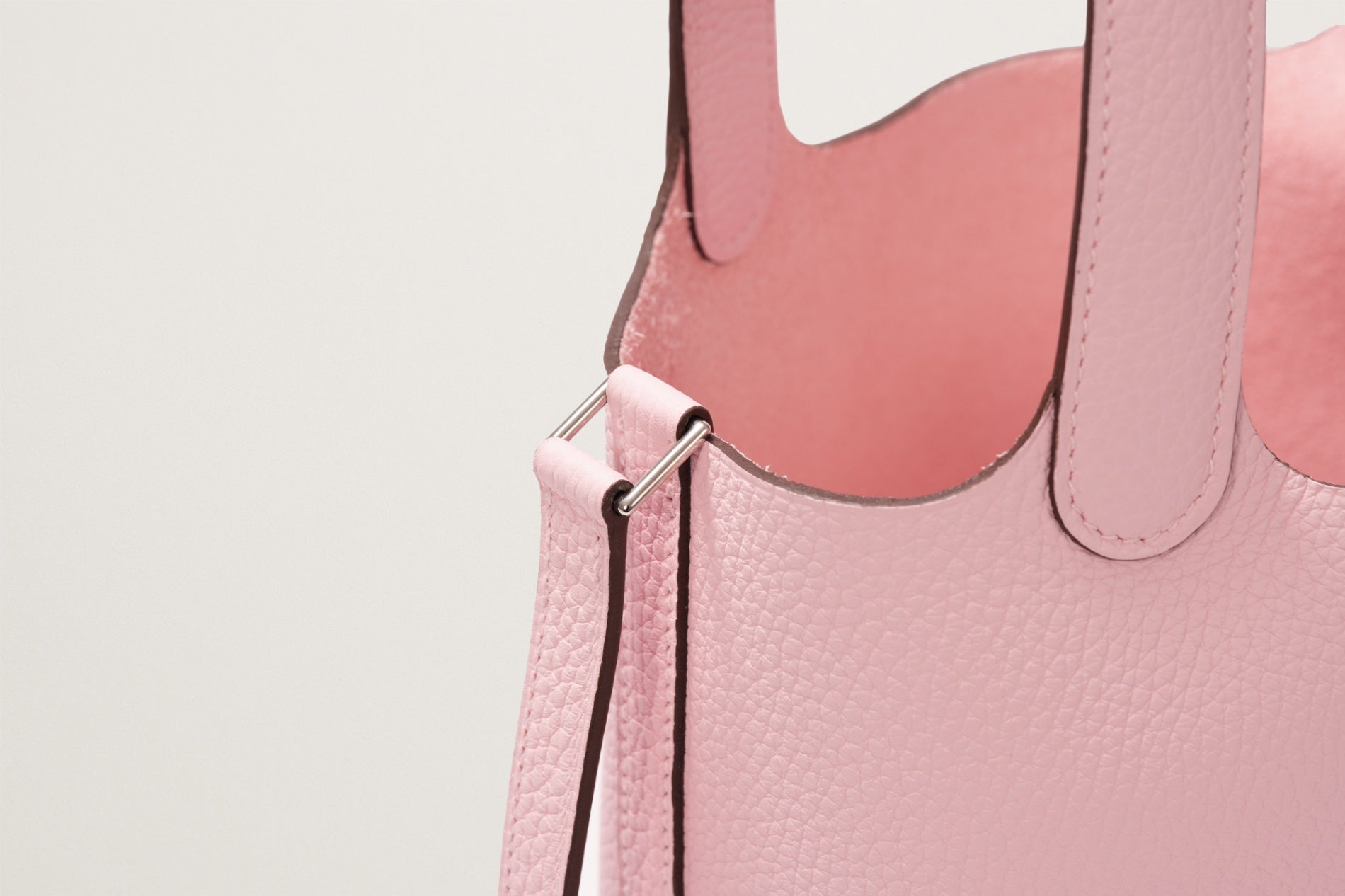 HERMES ピコタンロック18 ローズサクラ