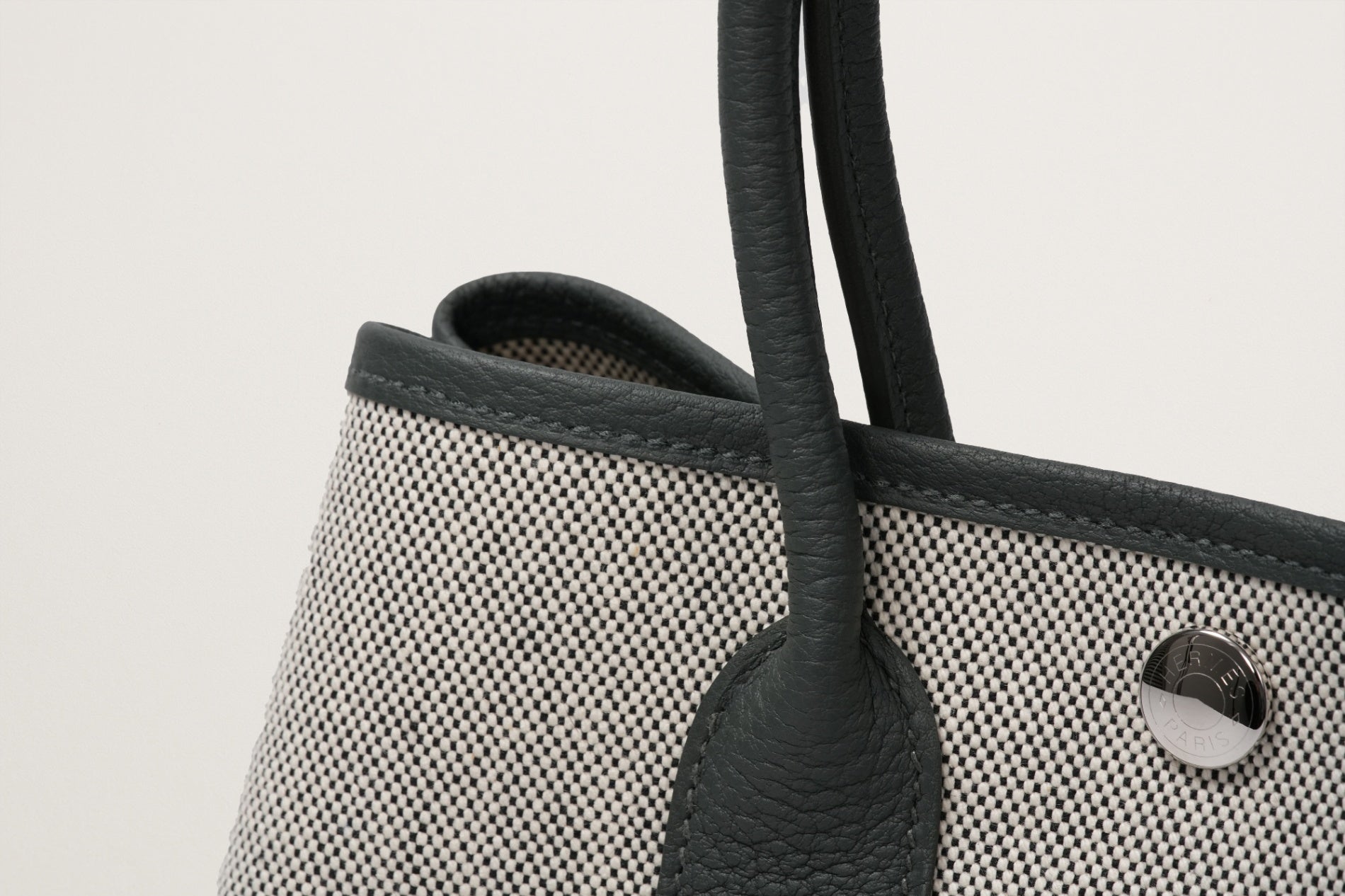 HERMES ネオ・ガーデン23 ヴェールマングローブ