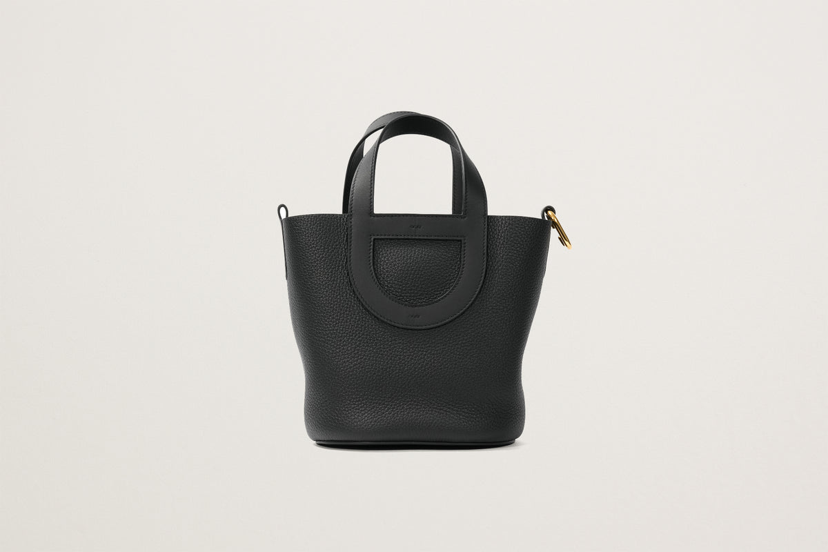HERMES インザループ18 黒 – GINZA SATAKE