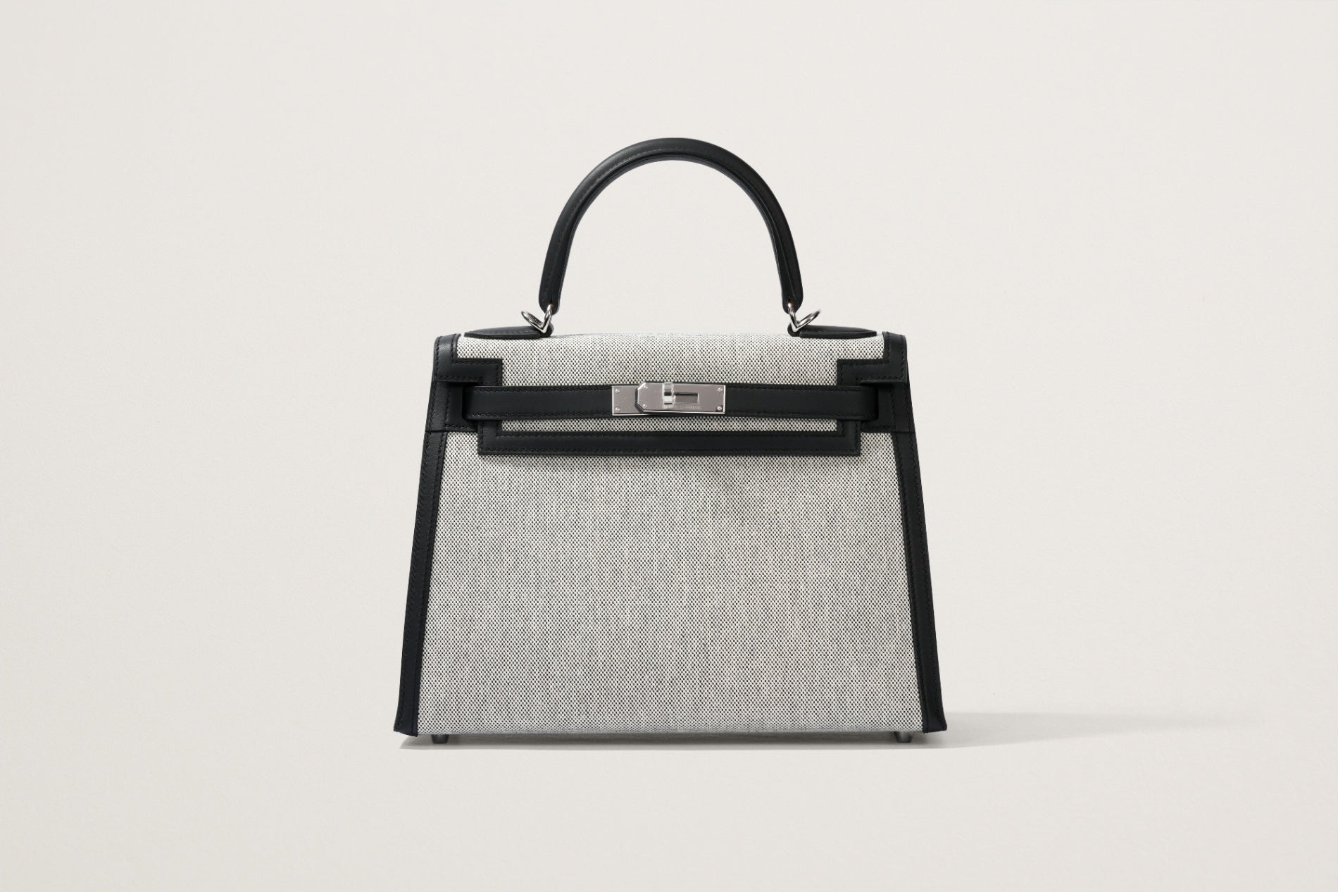 HERMES ケリー28 黒/エクリュ – GINZA SATAKE