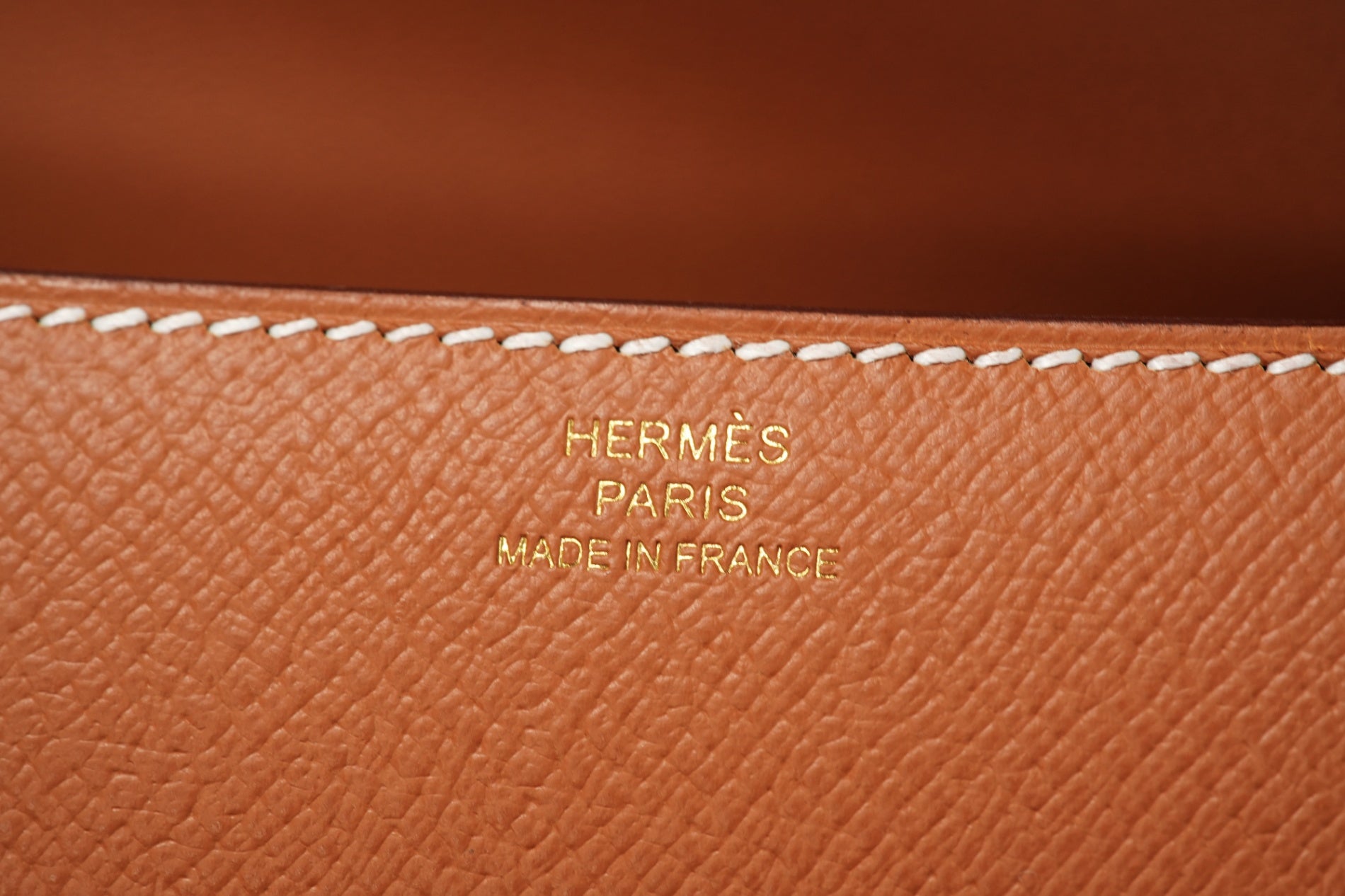 HERMES コンスタンスエラン ゴールド