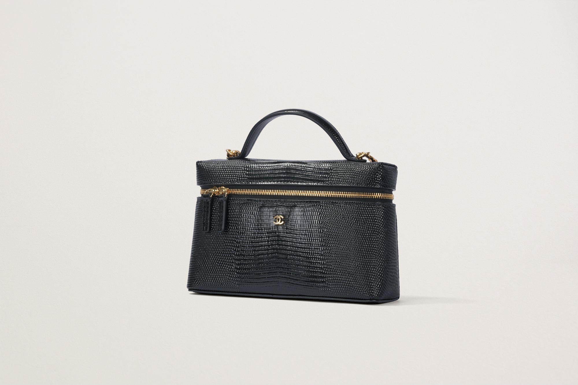 専用出品 CHANEL マトラッセ ケース CHANEL マトラッセ スモールヴァニティケース – GINZA SATAKE
