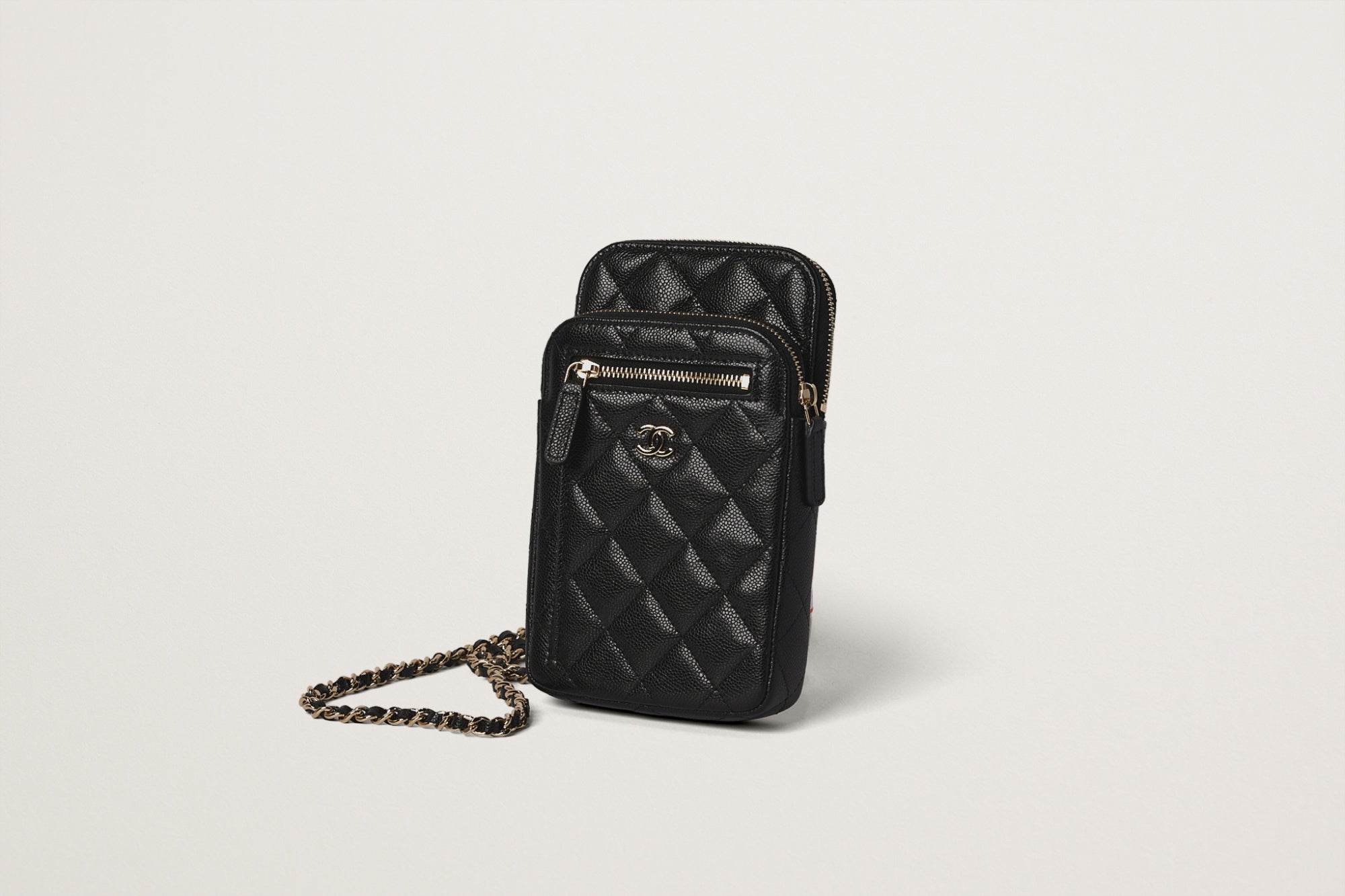 CHANEL チェーンショルダーフォンポーチ – GINZA SATAKE