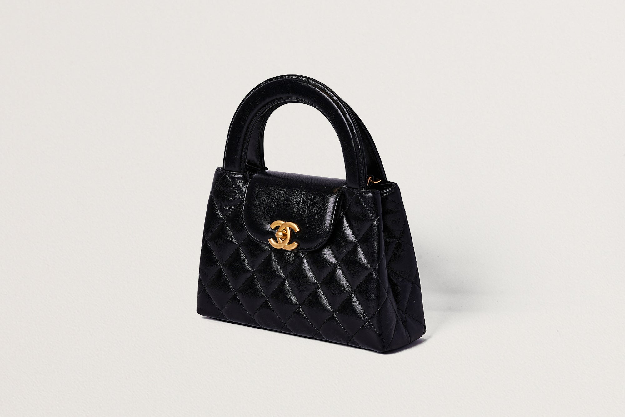 CHANEL マトラッセ チェーンショルダーバッグ