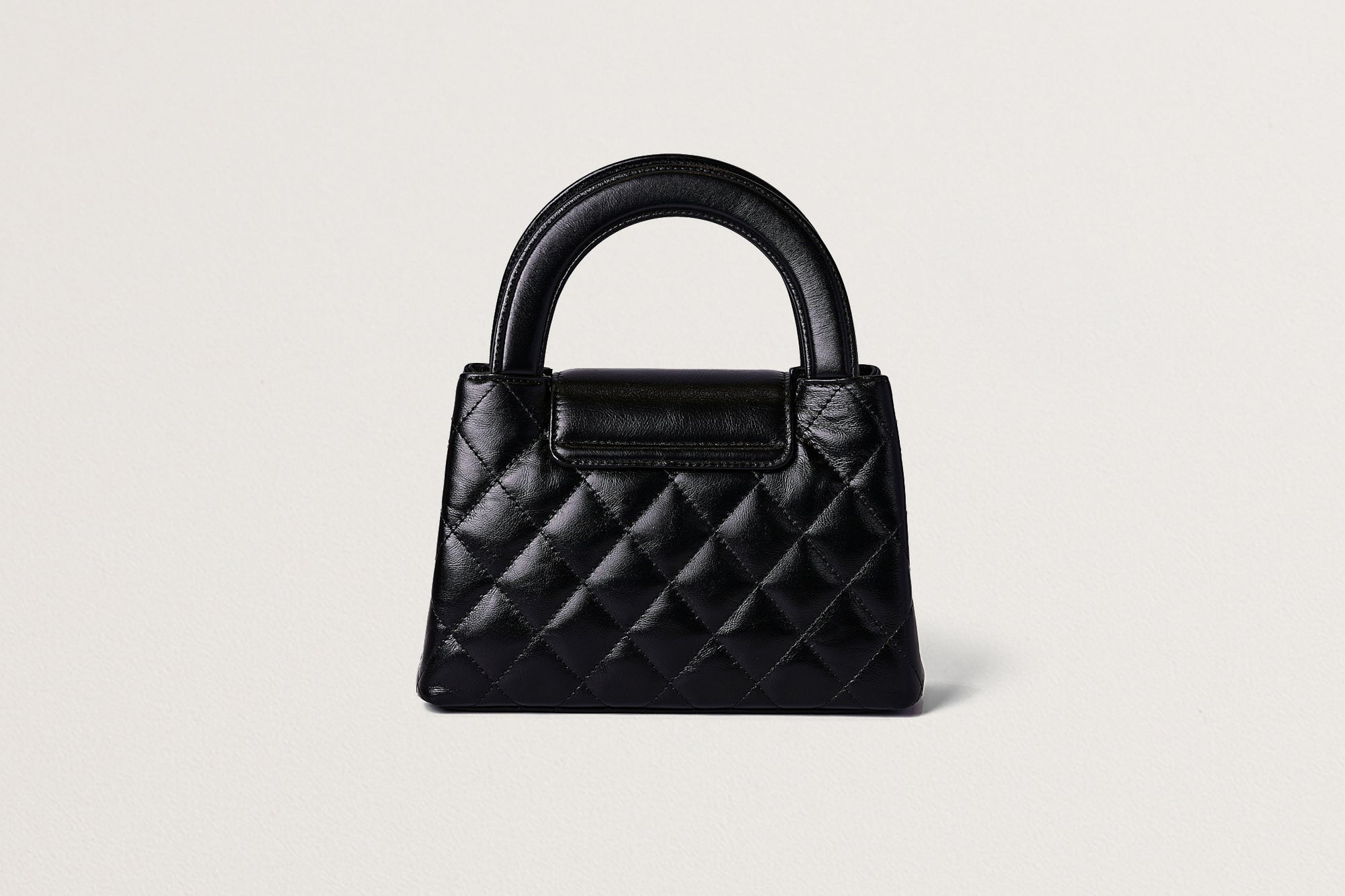 CHANEL マトラッセ チェーンショルダーバッグ