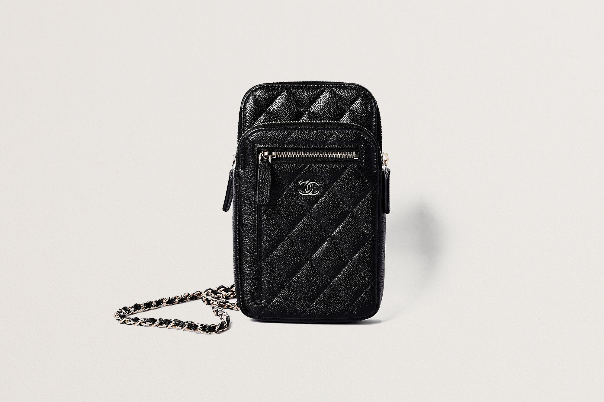 CHANEL チェーンショルダーフォンポーチ