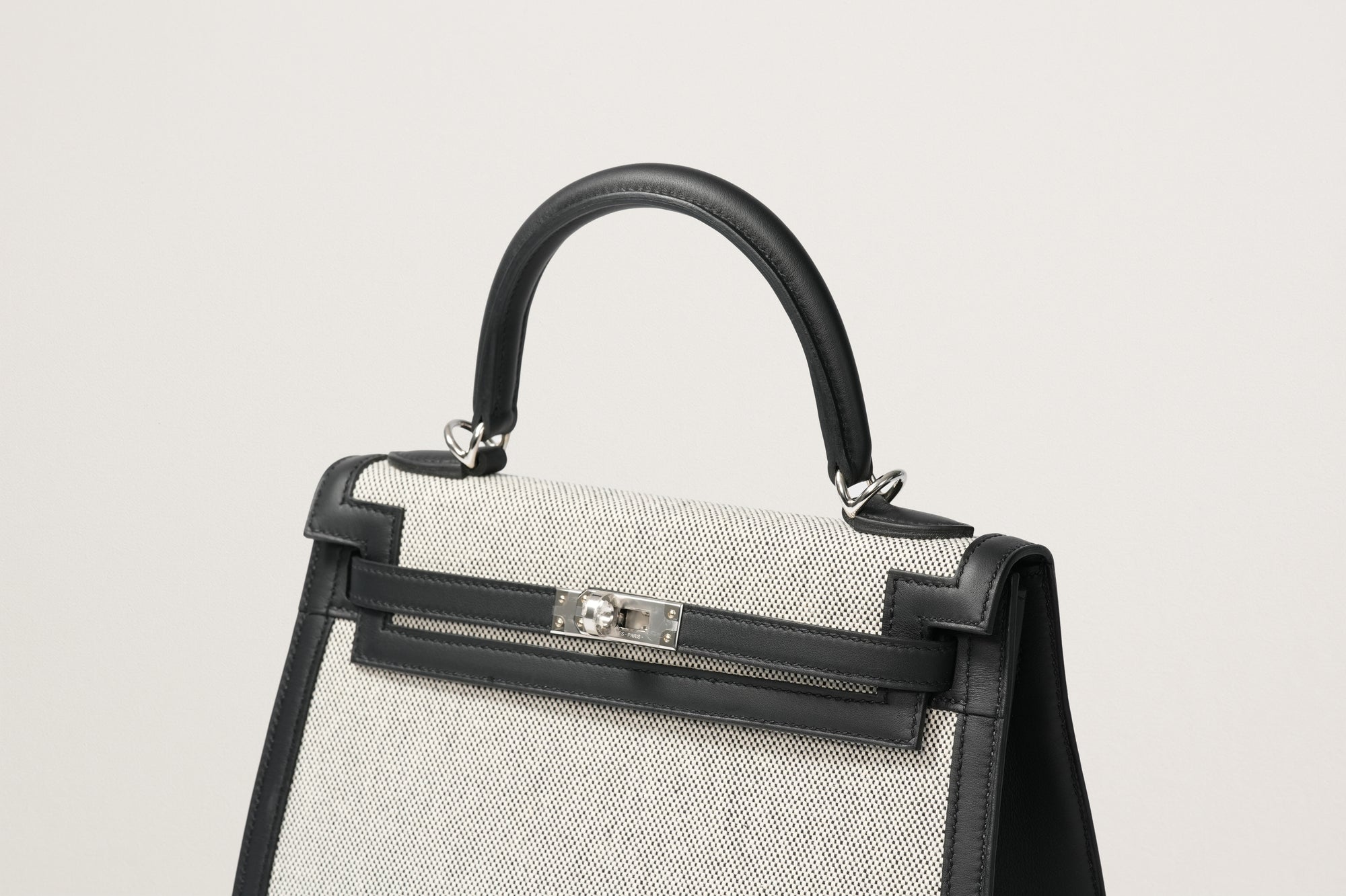HERMES ケリー25 黒