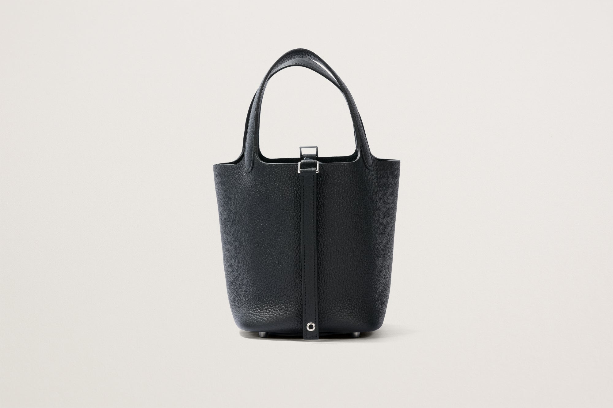 HERMES ピコタンロック18 黒 – GINZA SATAKE