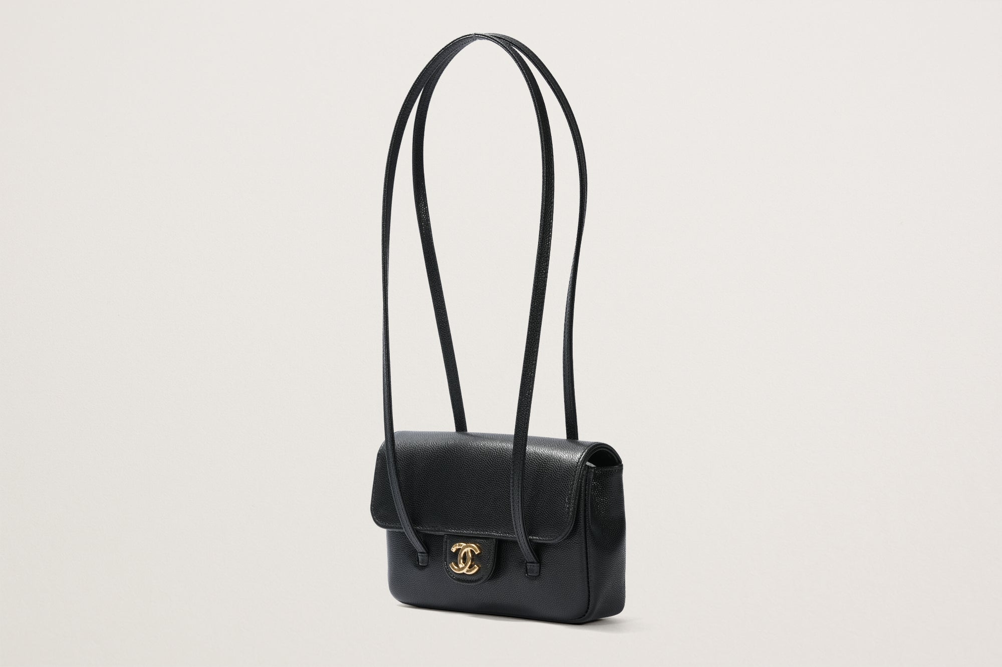 CHANEL ストラップ クラッチ バッグ – GINZA SATAKE
