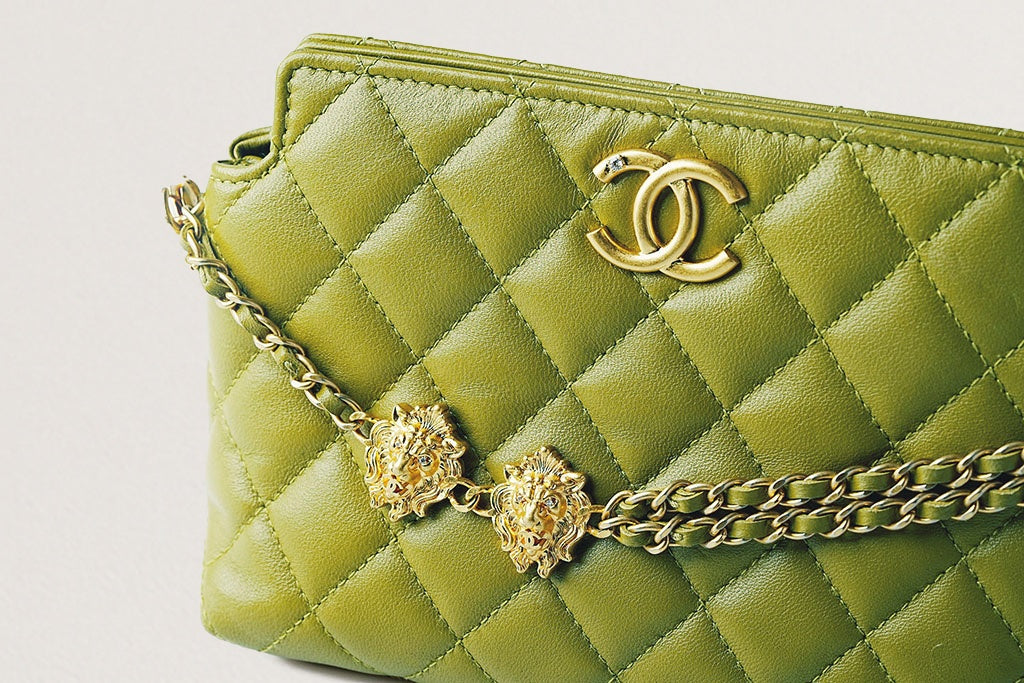 CHANEL マトラッセ チェーンバッグ