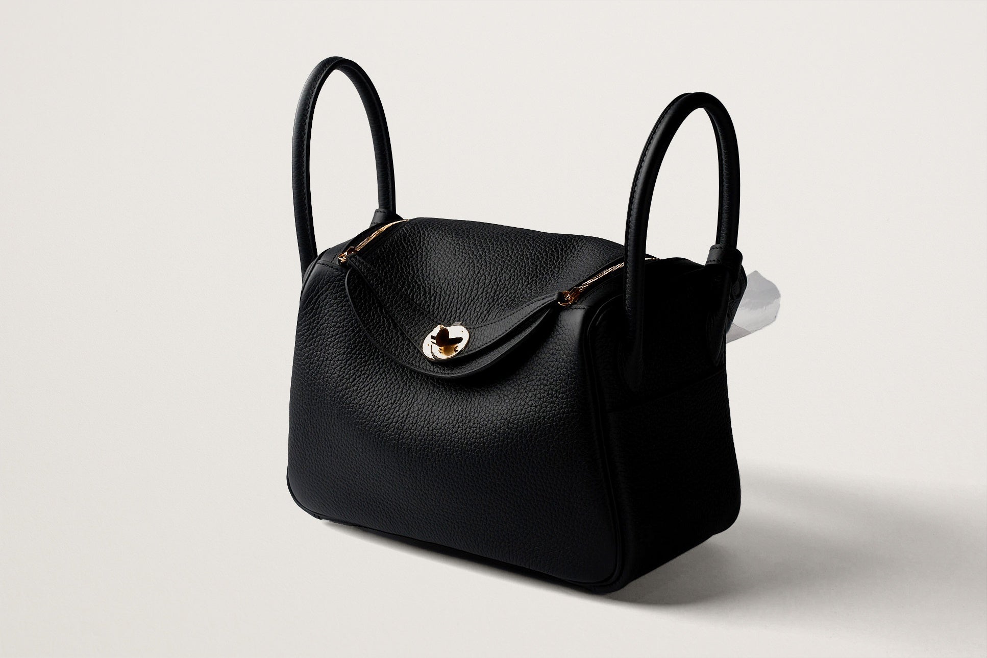 HERMES リンディ26 黒 – GINZA SATAKE