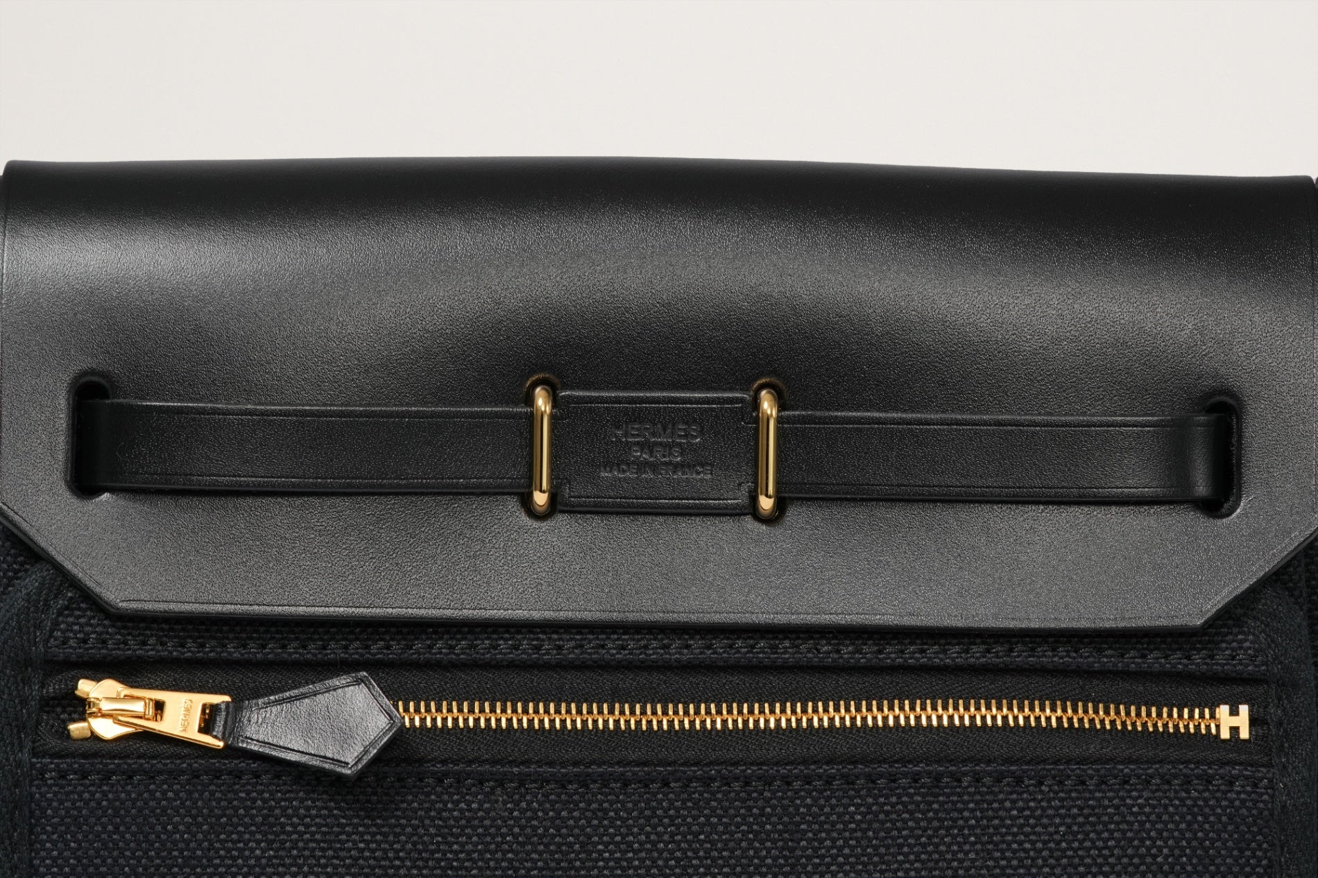 HERMES エールバッグミニ 黒