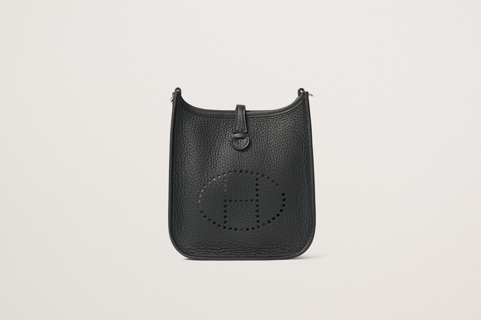 HERMES エヴリンアマゾーヌ16 黒