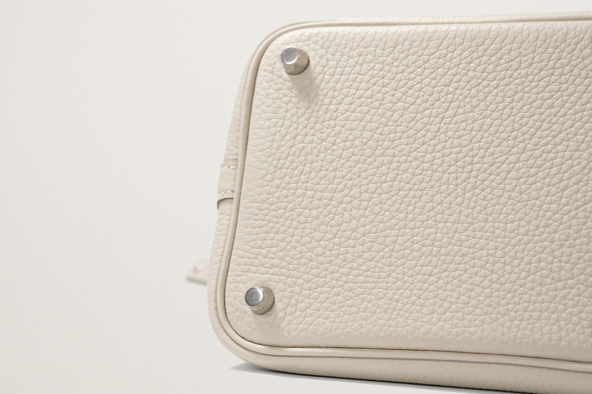 HERMES ピコタンロック18 クレ