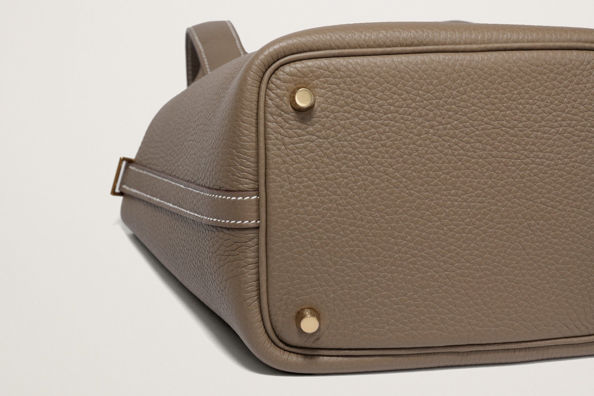 HERMES ピコタンロック18 エトゥープ
