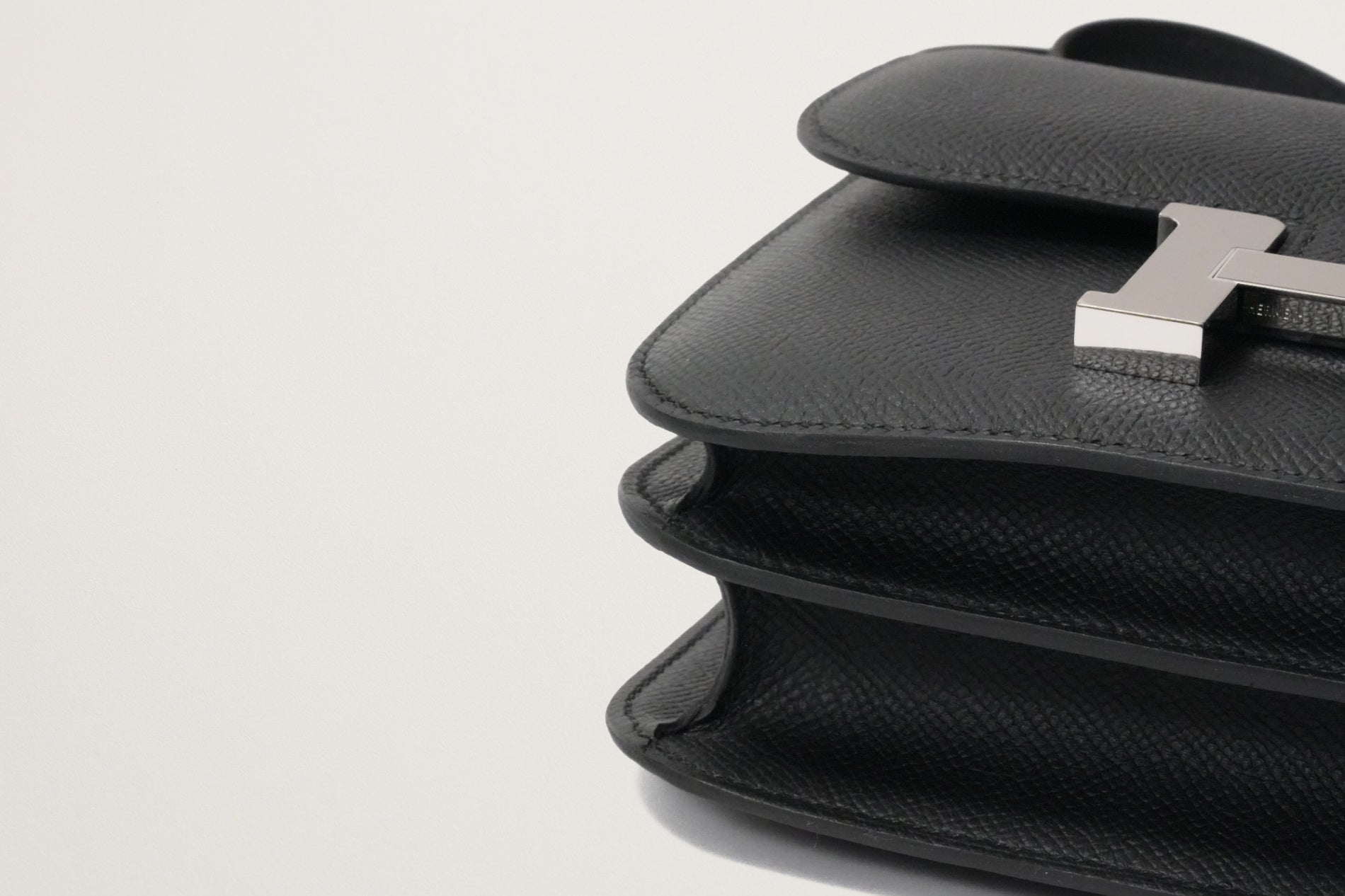 HERMES コンスタンスⅢ ミニ 黒