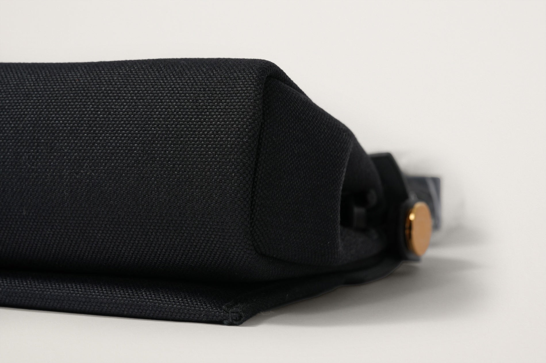 HERMES エールバッグミニ 黒