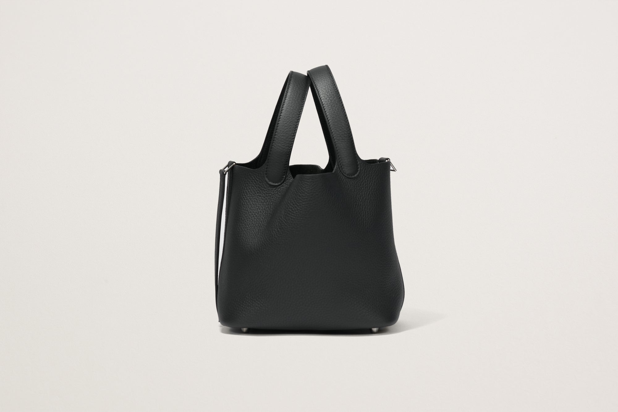 HERMES ピコタンロック18 黒