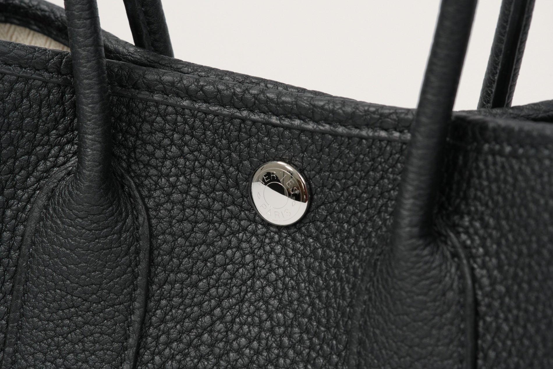 HERMES ネオ・ガーデン23 黒