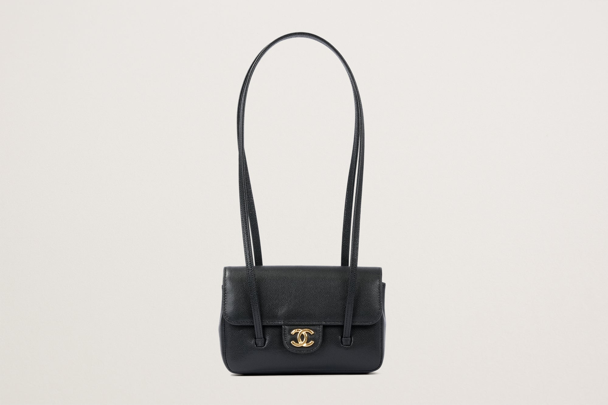 ＹＵＲＩ様。専用CHANEL クラッチバッグ CHANEL ストラップ クラッチ バッグ – GINZA SATAKE