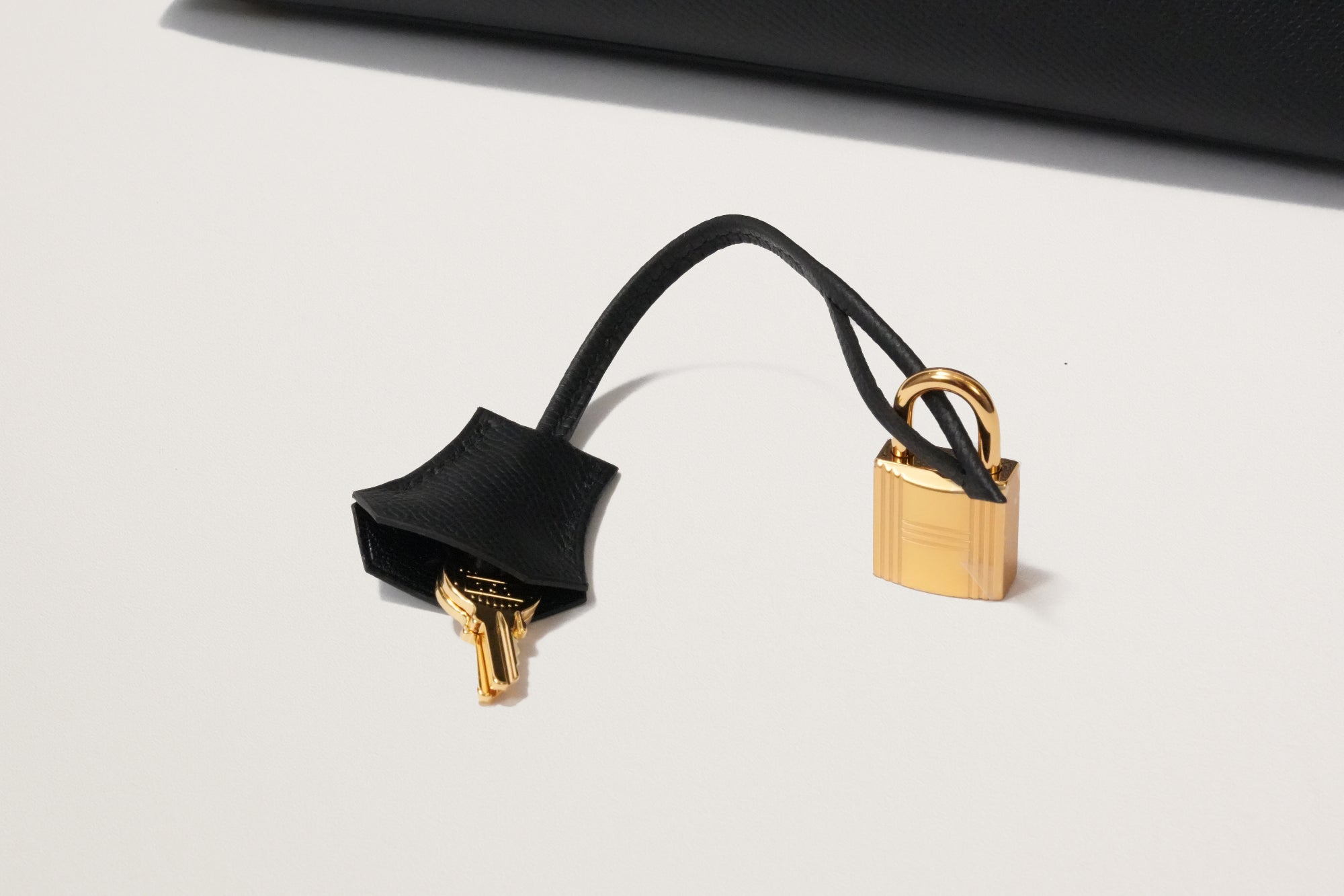 HERMES ケリー25 黒