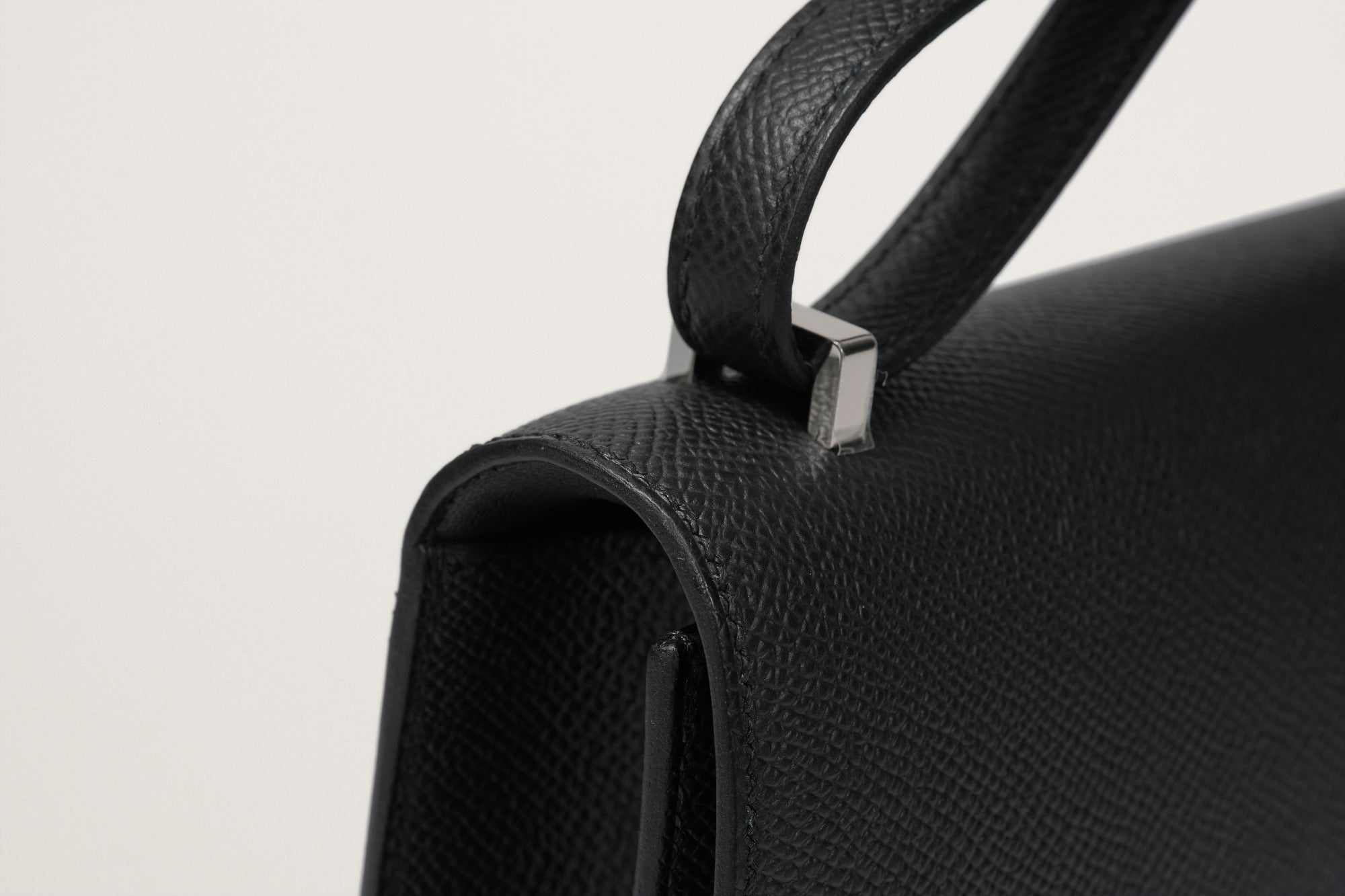 HERMES コンスタンスエラン 黒