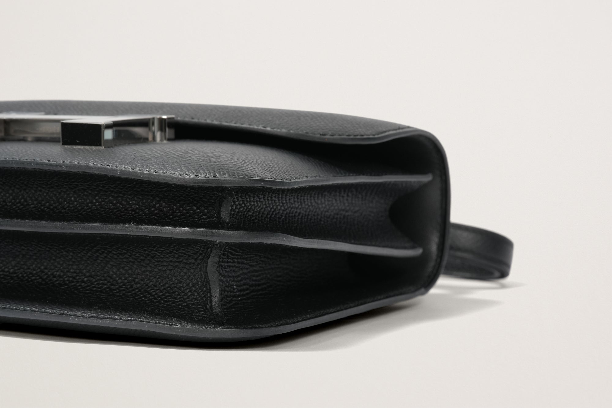HERMES コンスタンスミニ 黒