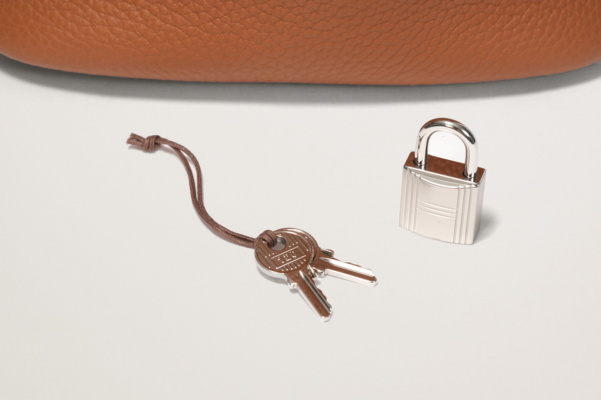 HERMES ピコタンロック18 ゴールド