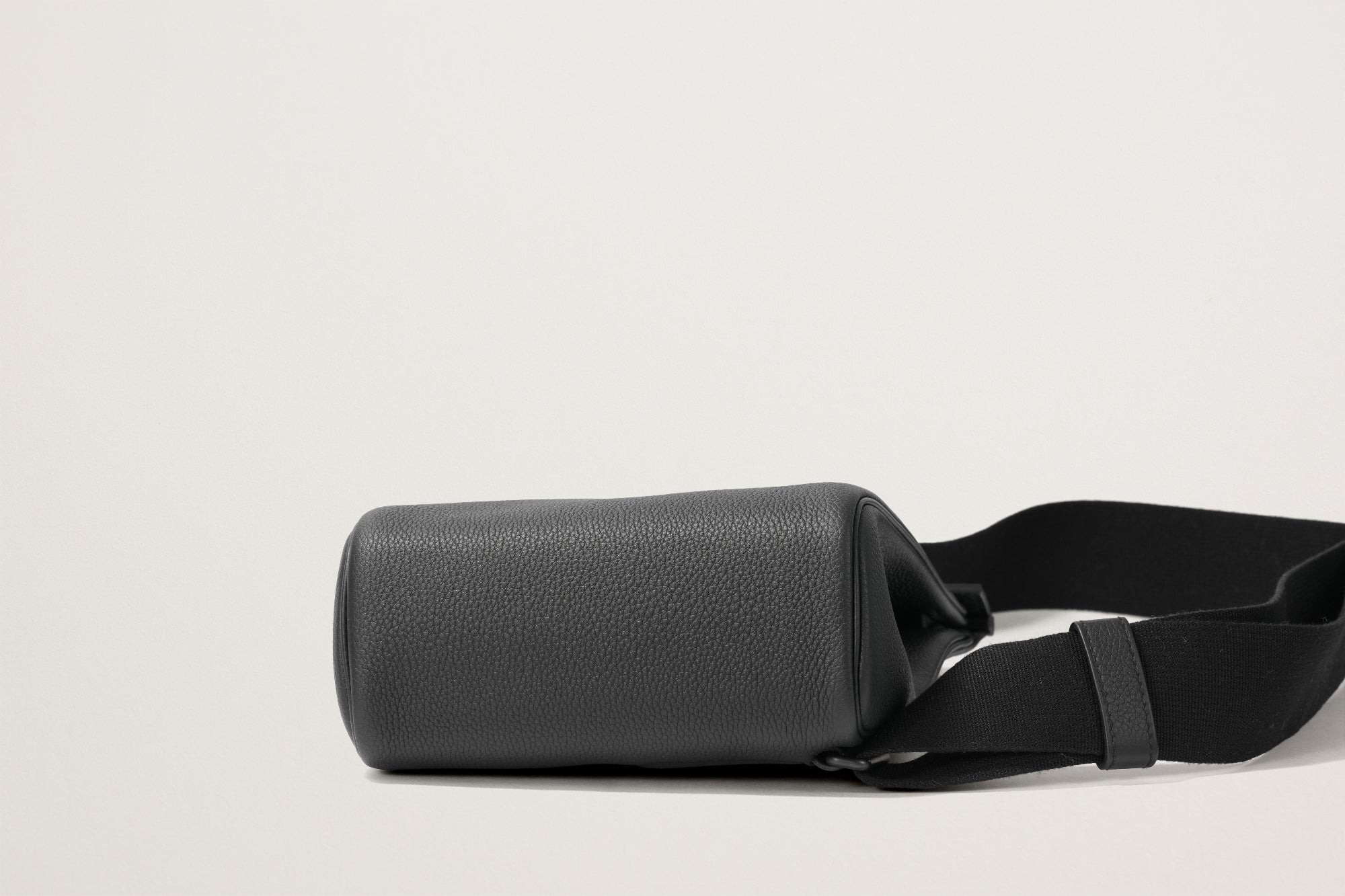 HERMES ケリー アッカドPM 黒