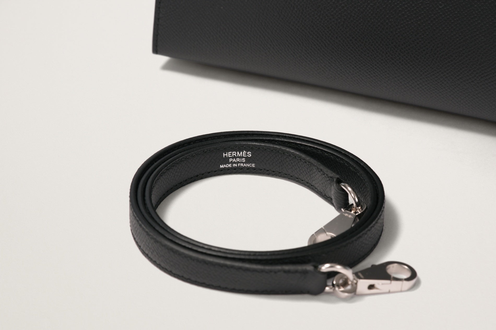 HERMES ケリー28 黒