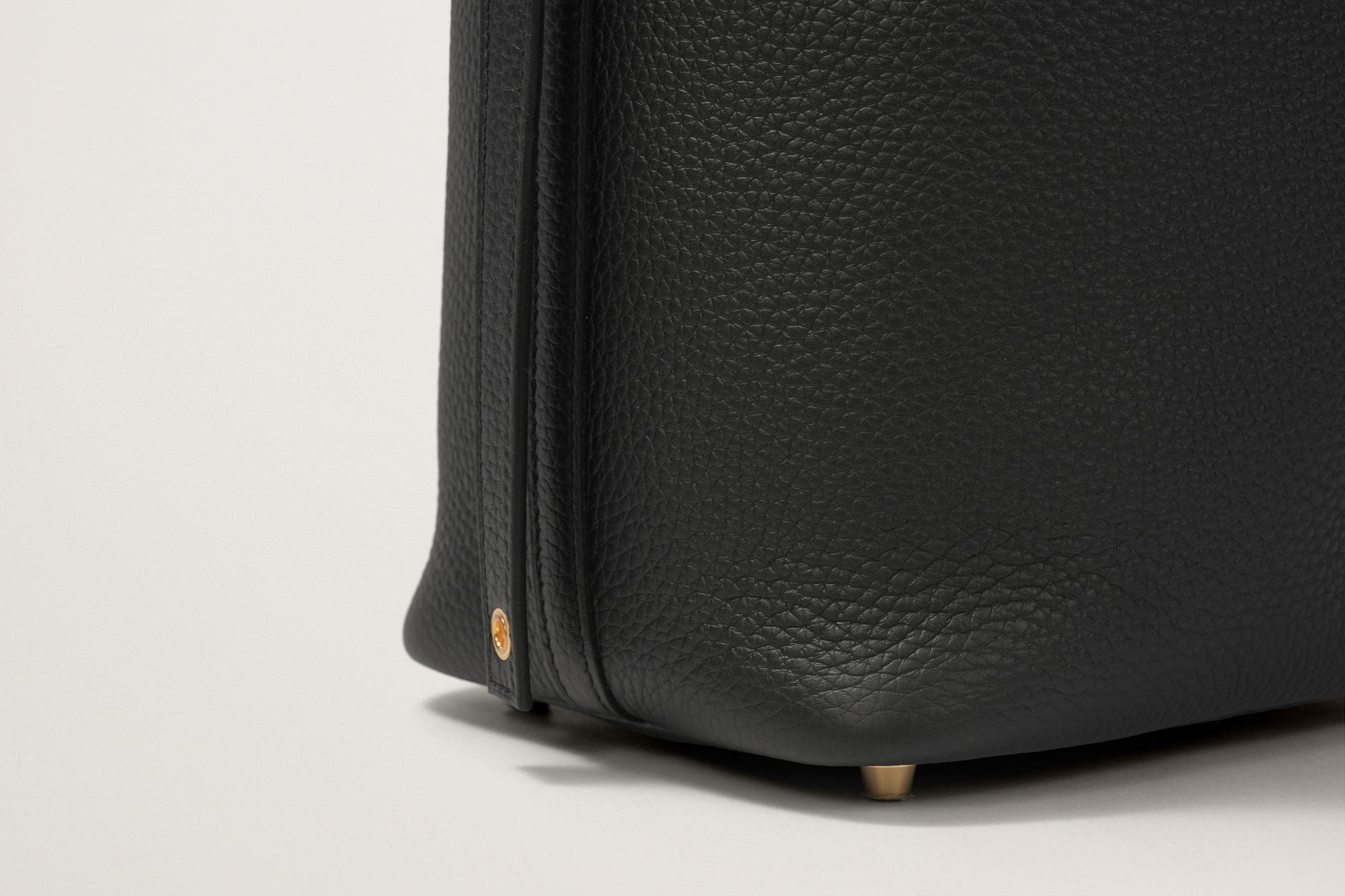 HERMES ピコタンロック18 黒