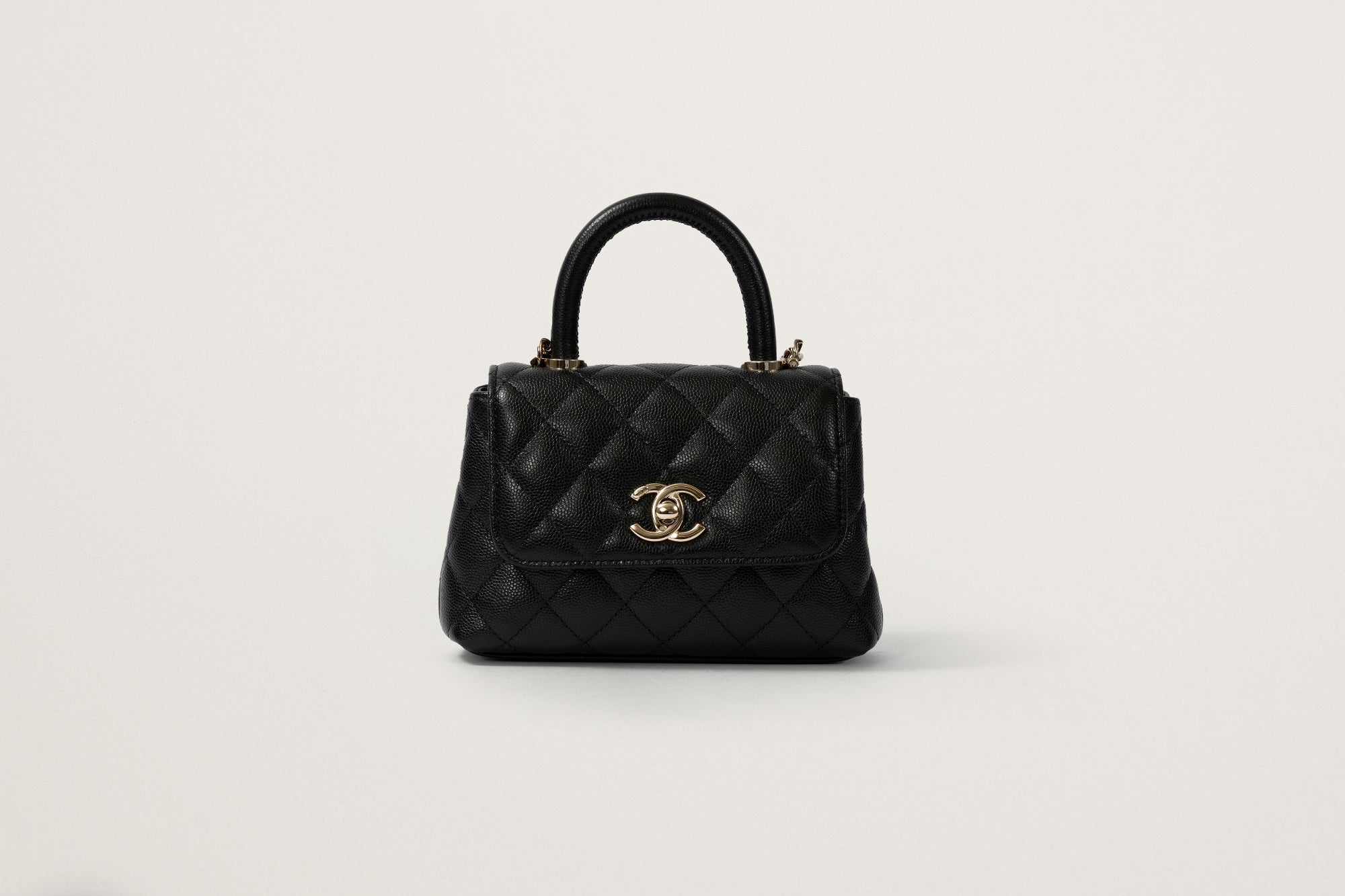 CHANEL ココハンドルマトラッセバッグ