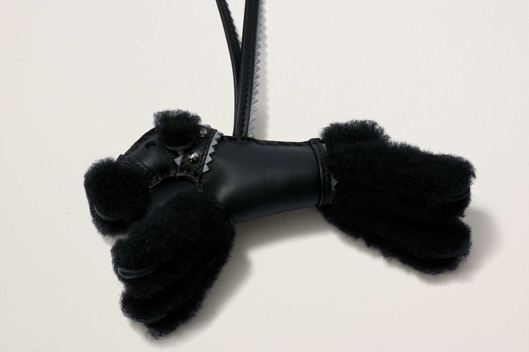 HERMES バディチャーム 首輪付き 黒/グリパンタン – GINZA SATAKE