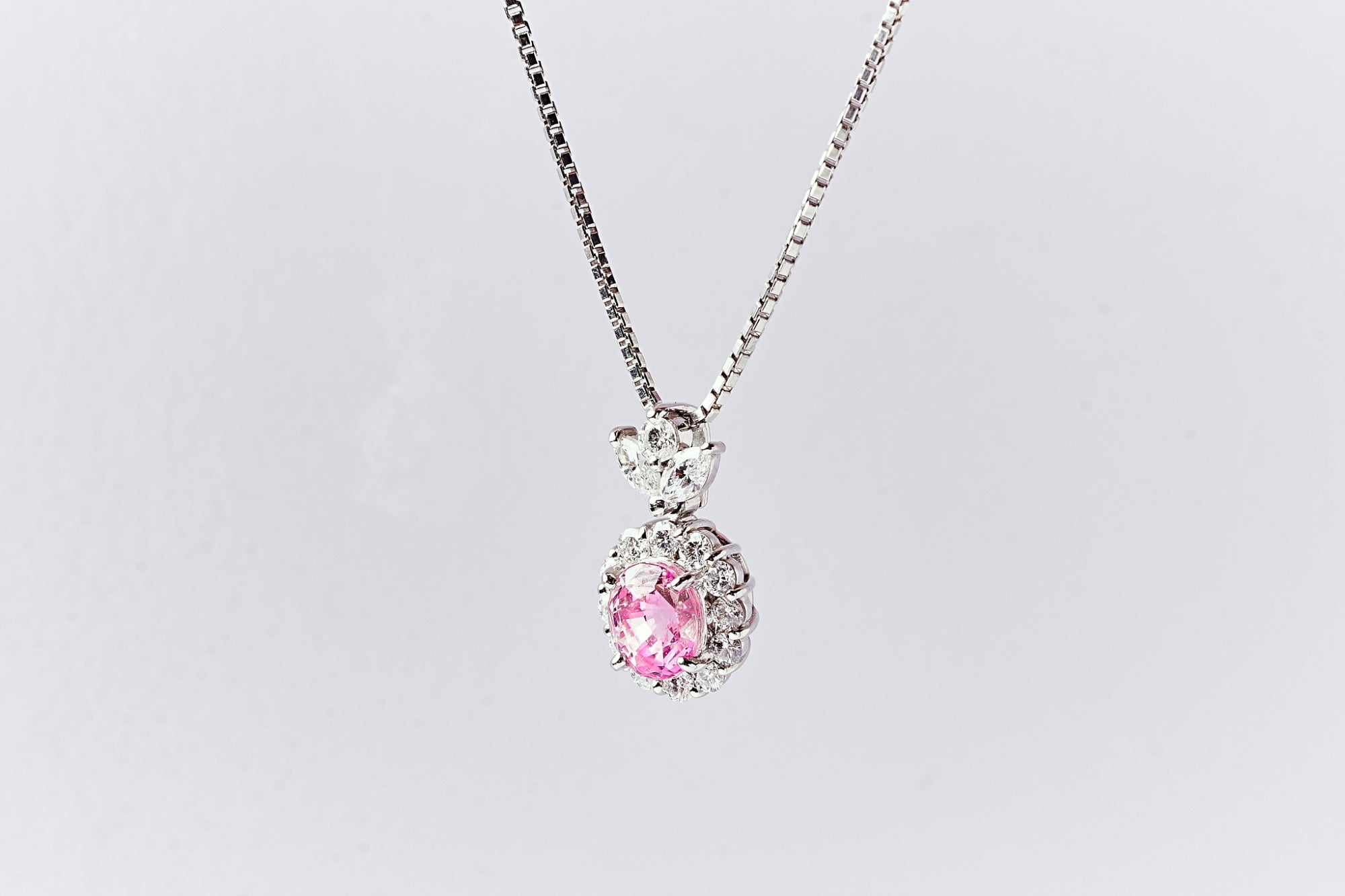 パパラチアサファイア ネックレス – GINZA SATAKE