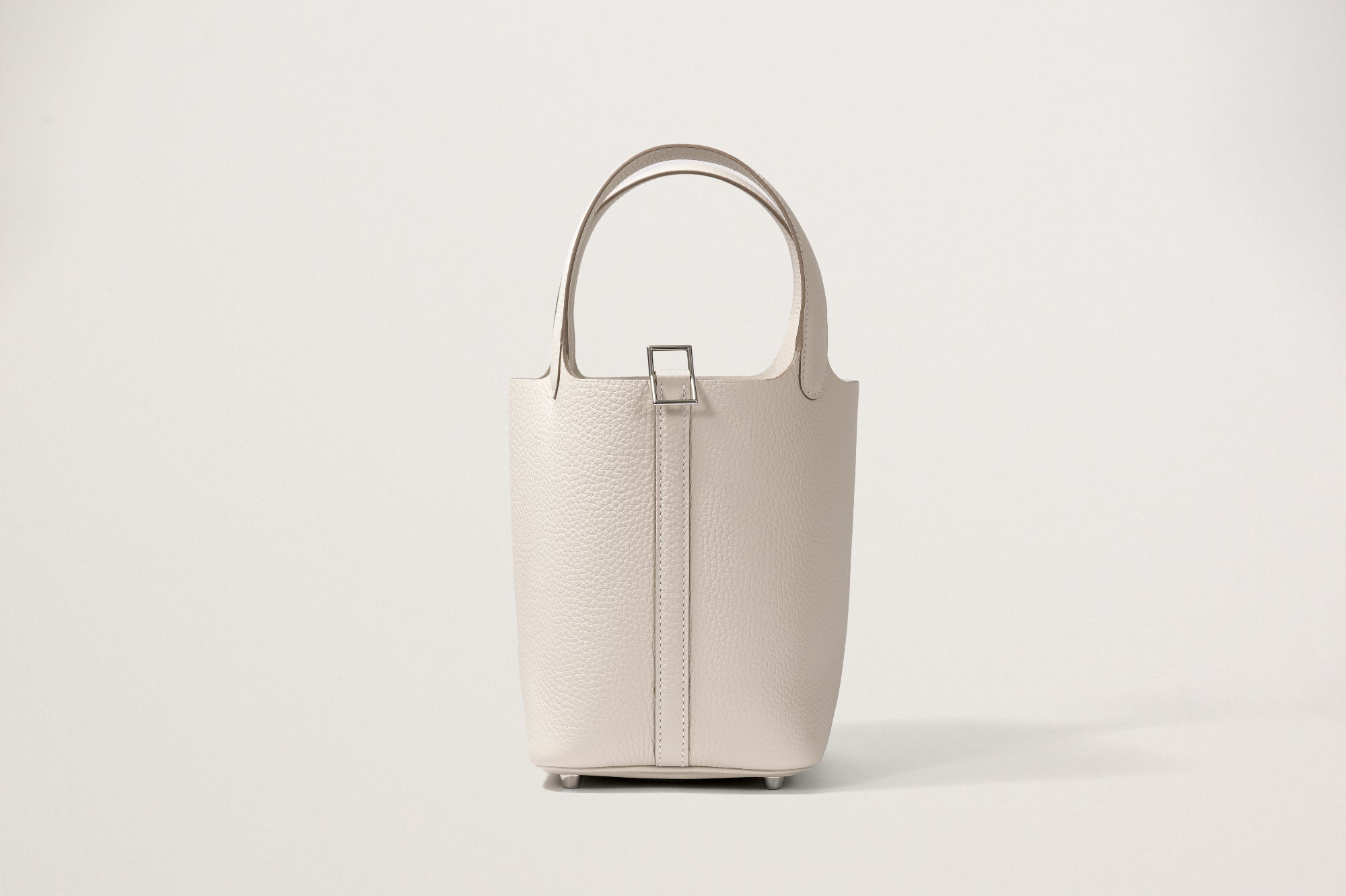 HERMES ピコタンロック18 クレ