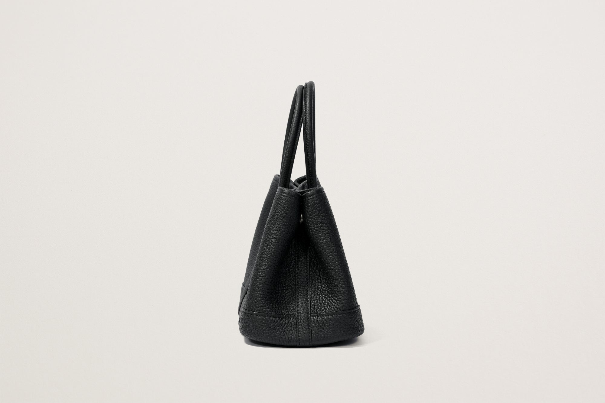 HERMES ネオ・ガーデン23 黒