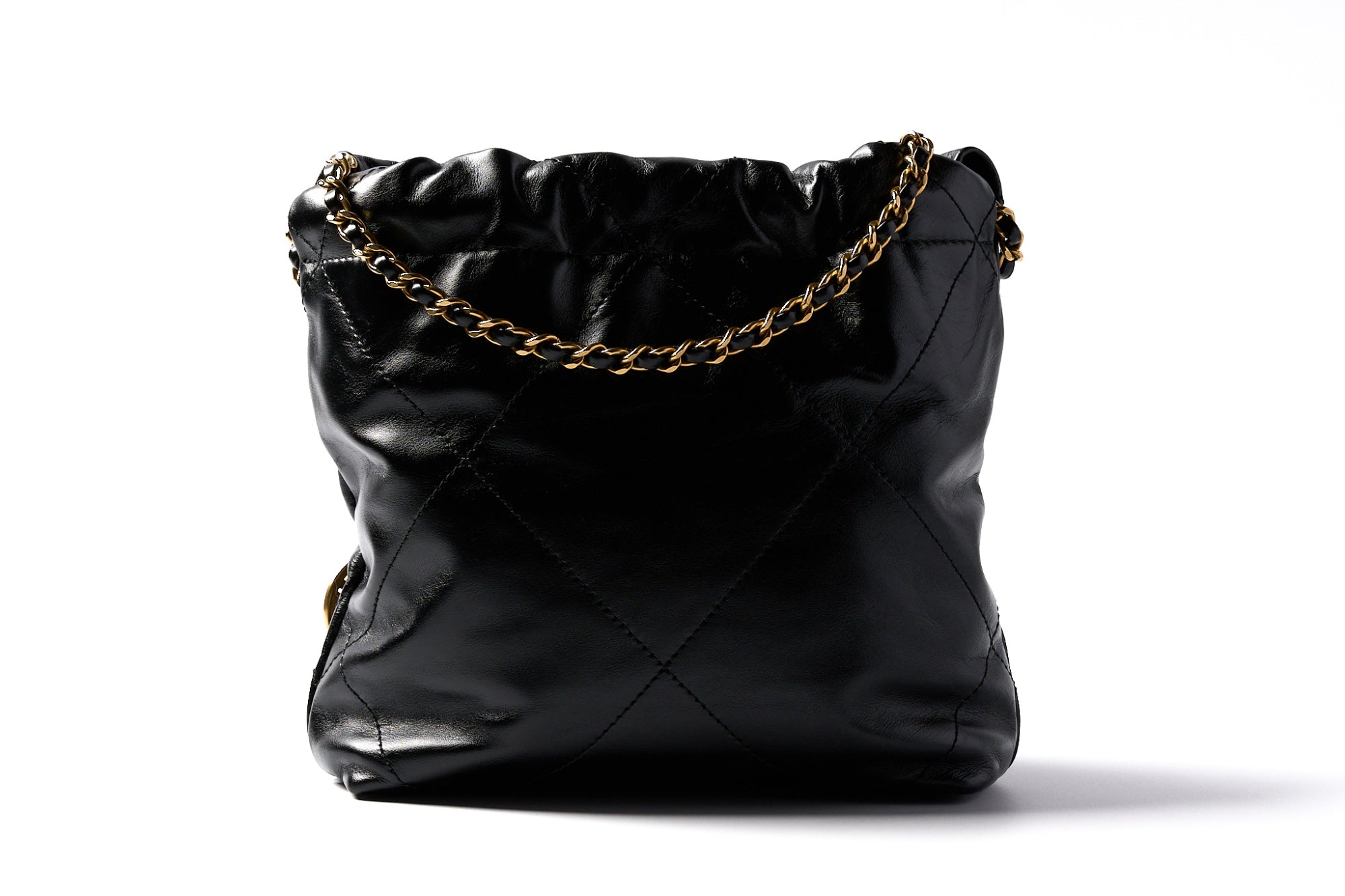 CHANEL 22ミニハンドバッグ