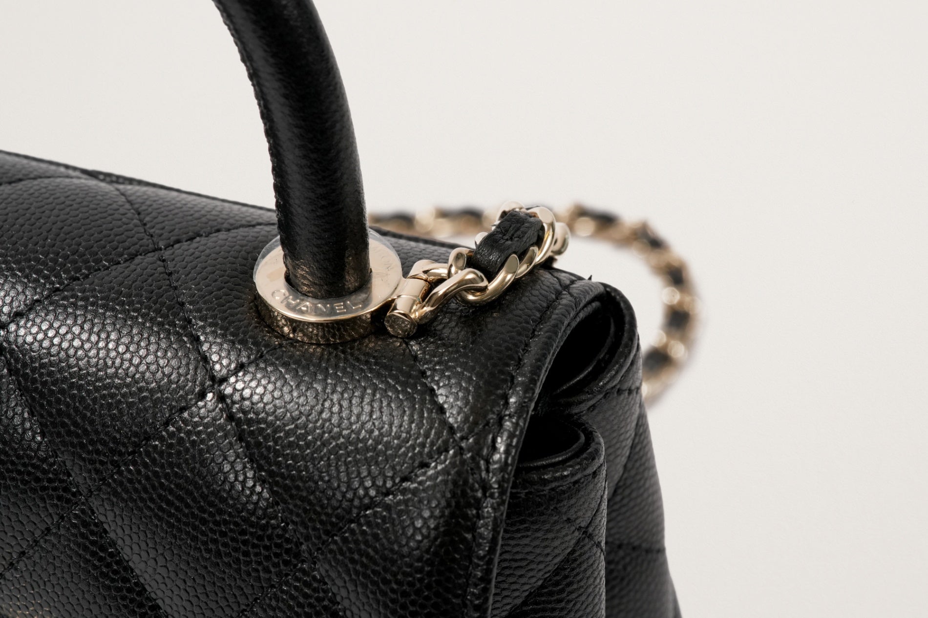 CHANEL ココハンドルマトラッセバッグ