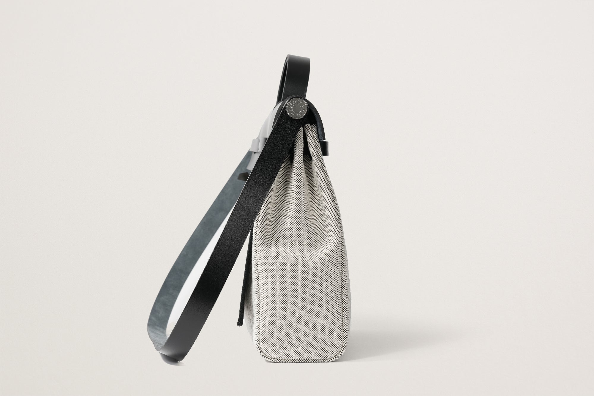 HERMES エールバッグ39 黒/エクリュ