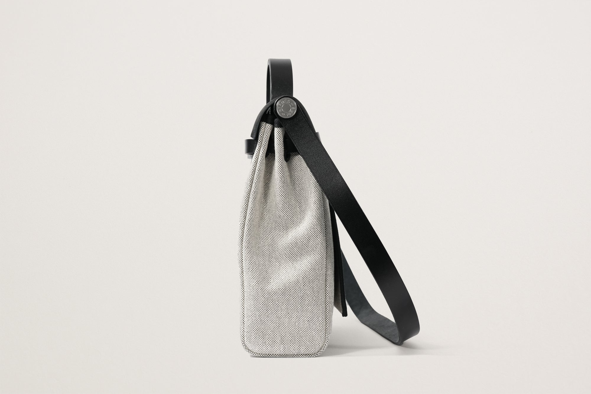 HERMES エールバッグ39 黒/エクリュ