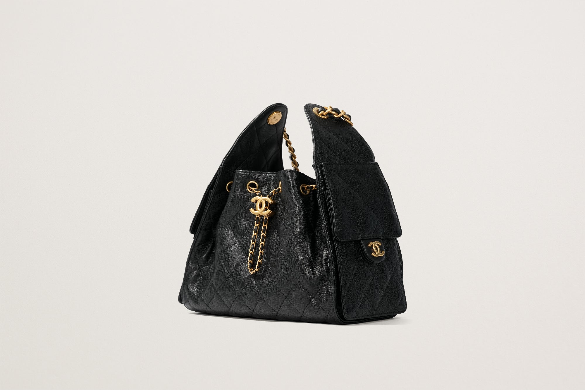CHANEL シャネル25 スモール ハンドバッグ – GINZA SATAKE
